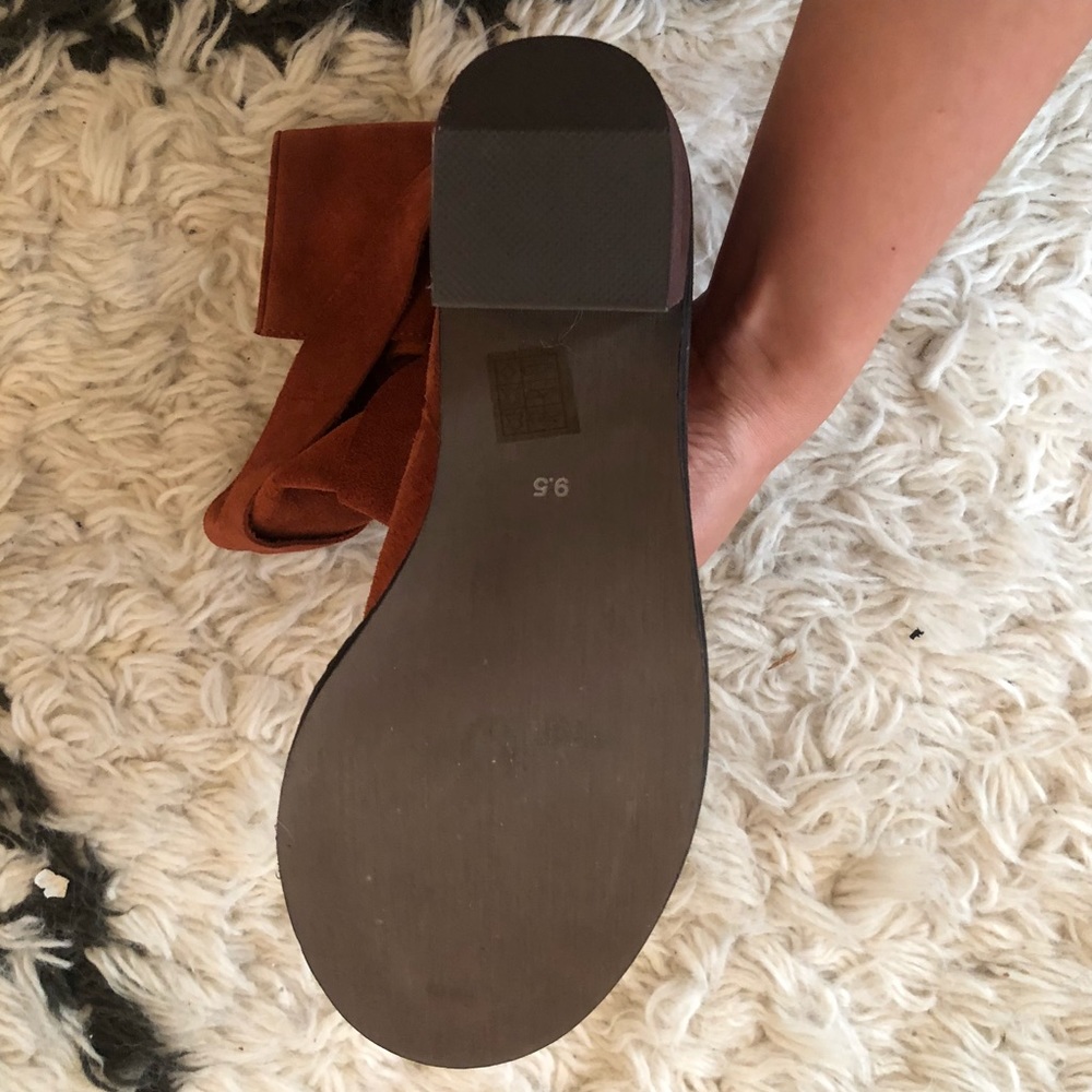 Jeffrey Campbell Rust Ankle Boots - Picture 2 of 3